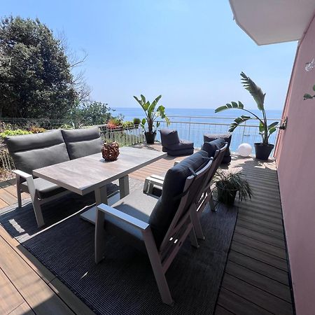 Silenzio E Relax Fronte Mare A Varazze Esterno foto